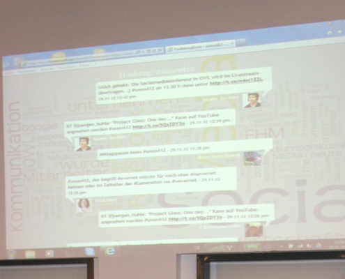 Twitterwall auf der Social Media Mittelstandskonferenz (c) 2012 www.smowl.de
